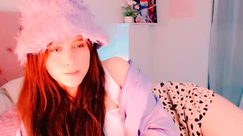 Snapshot of princess_peaach chatting on November 26, 2:01 am ArianaJoliiee online show from November 26, 2:01 am