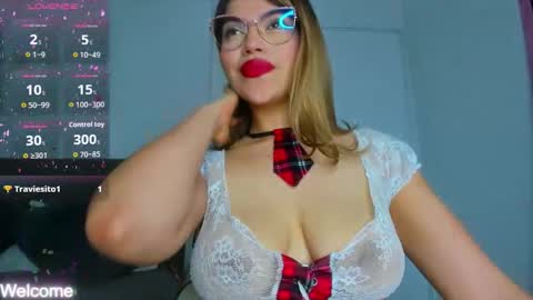 Snapshot of princessagt chatting on December 1, 11:10 pm Call Me Cloe online show from December 1, 11:10 pm