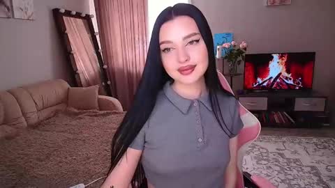 princessamira1 online show from April 19, 5:40 am