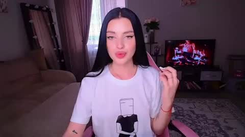 Snapshot of princessamira1 chatting on June 28, 6:08 am princessamira1 online show from June 28, 6:08 am