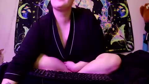 Snapshot of princessblazed444 chatting on February 13, 4:25 pm NOTYOURTYPICALBARBIE online show from February 13, 4:25 pm