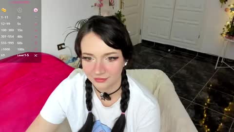 Snapshot of princessfoxyx chatting on December 20, 5:29 pm Princess Foxy online show from December 20, 5:29 pm