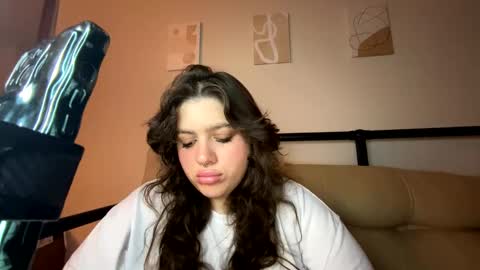 princessviccxo online show from October 12, 2:43 am