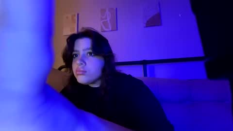 princessviccxo online show from October 13, 5:07 am