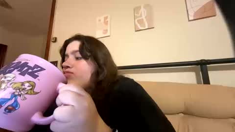 princessviccxo online show from October 17, 6:05 am