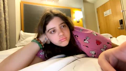 princessviccxo online show from February 28, 1:06 am