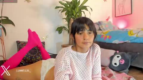 princessluna_14 online show from May 5, 8:28 pm
