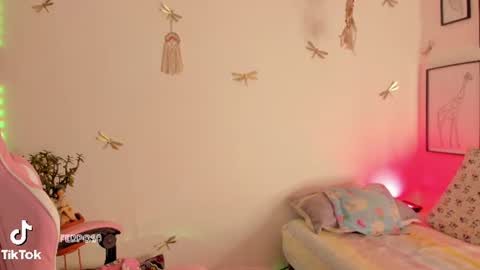 princessluna_14 online show from June 12, 10:08 pm