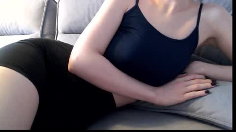 Kris3 online show from November 5, 5:07 am