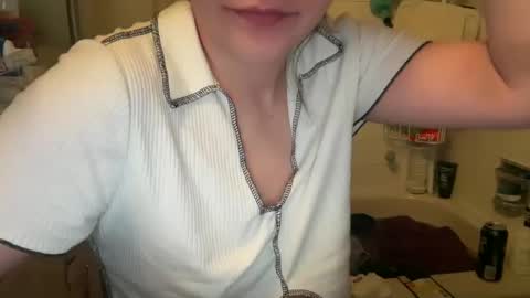 Snapshot of princessoftenis44 chatting on March 10, 9:40 pm princessoftenis44 online show from March 10, 9:40 pm