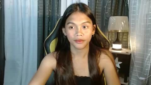 princessrynn online show from October 20, 10:05 am