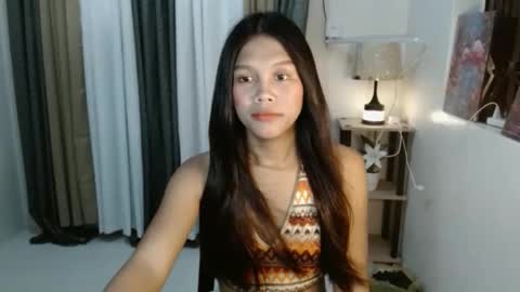 Snapshot of princessrynn chatting on February 6, 8:51 am princessrynn online show from February 6, 8:51 am