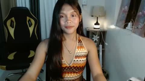 Snapshot of princessrynn chatting on February 7, 10:57 pm princessrynn online show from February 7, 10:57 pm