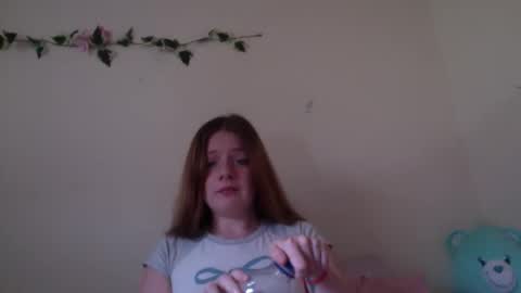 Snapshot of princesssnowflk84 chatting on May 27, 10:29 pm princesssnowflk84 online show from May 27, 10:29 pm