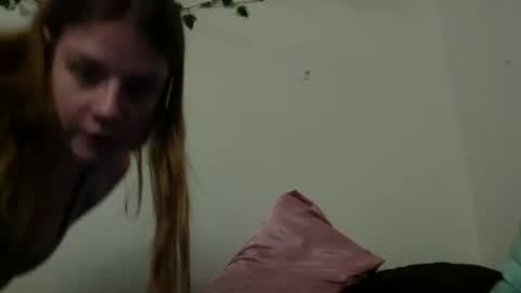 Snapshot of princesssnowflk84 chatting on June 8, 8:31 pm princesssnowflk84 online show from June 8, 8:31 pm