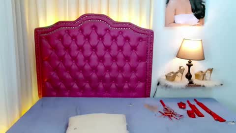 Snapshot of princessyanzy chatting on July 23, 2:59 pm princessyanzy1 online show from July 23, 2:59 pm