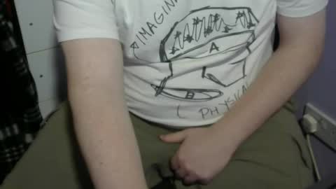 Snapshot of princezuko69 chatting on October 20, 1:39 am princezuko69 online show from October 20, 1:39 am