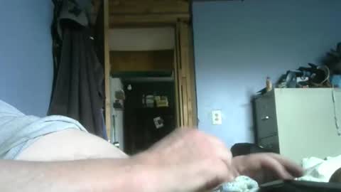 Snapshot of privatefuckit chatting on April 13, 8:14 pm privatefuckit online show from April 13, 8:14 pm