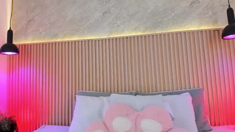 Profana Red online show from March 3, 2:23 pm