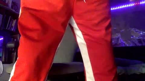 Snapshot of profnwear chatting on October 8, 10:35 am ProfNUWear online show from October 8, 10:35 am