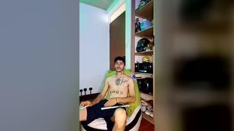 Snapshot of prometeo95 chatting on July 29, 8:29 pm Prometeo95 online show from July 29, 8:29 pm