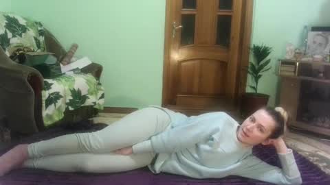 proud sweet 21 online show from February 21, 10:15 pm