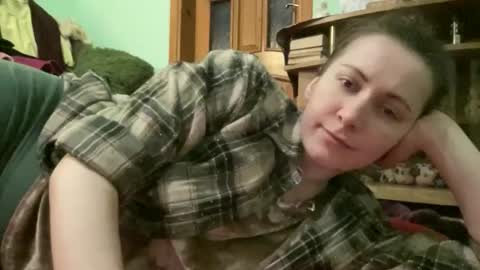Snapshot of proud_sweet_21 chatting on May 16, 11:57 pm proud sweet 21 online show from May 16, 11:57 pm