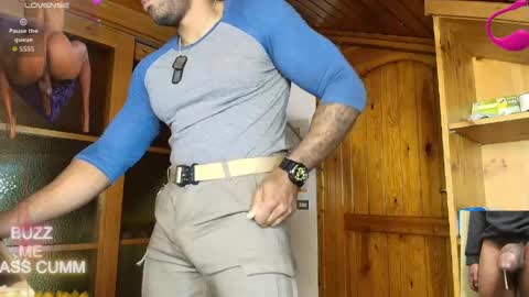 Snapshot of proudlyblack30 chatting on May 16, 4:53 am sergeant. online show from May 16, 4:53 am