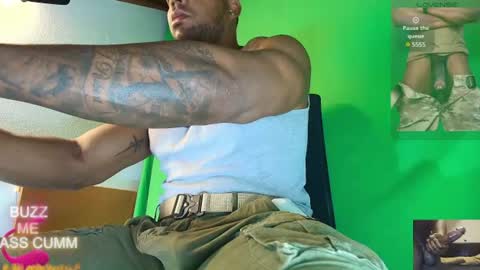 Snapshot of proudlyblack30 chatting on July 4, 4:29 am sergeant. online show from July 4, 4:29 am