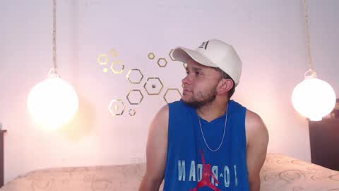 Snapshot of provincute chatting on September 14, 4:00 am Adris Juan online show from September 14, 4:00 am