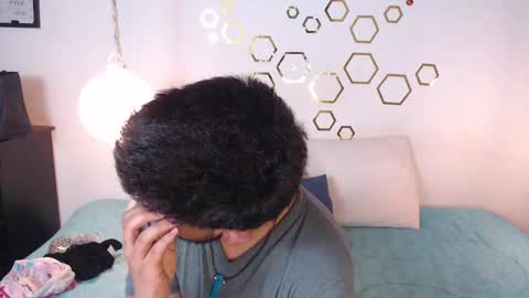 Snapshot of provincute chatting on October 26, 1:55 am Adris Juan online show from October 26, 1:55 am