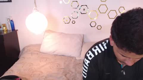 Snapshot of provincute chatting on October 28, 1:42 am Adris Juan online show from October 28, 1:42 am