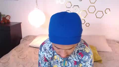 Snapshot of provincute chatting on November 3, 1:51 am Adris Juan online show from November 3, 1:51 am