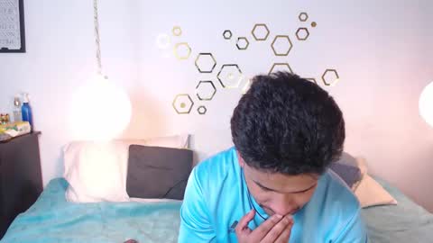 Snapshot of provincute chatting on November 16, 4:07 am Adris Juan online show from November 16, 4:07 am