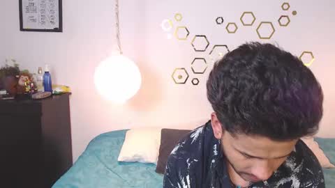 Snapshot of provincute chatting on December 5, 4:21 am Adris Juan online show from December 5, 4:21 am