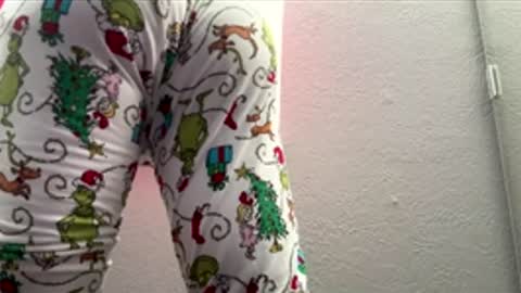 Snapshot of prtty2345 chatting on March 22, 3:37 pm prtty2345 online show from March 22, 3:37 pm