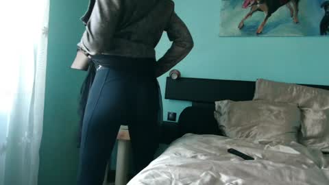 prxscillia_tx online show from February 5, 3:52 pm