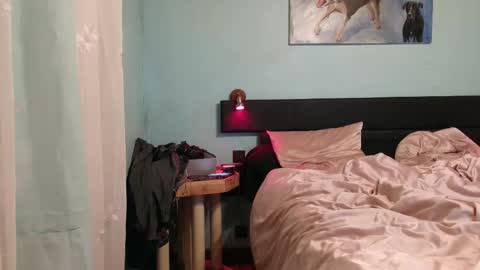 prxscillia_tx online show from February 2, 6:17 pm