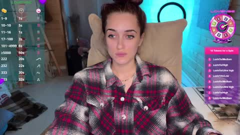 Queen of Pain online show from December 23, 3:40 am