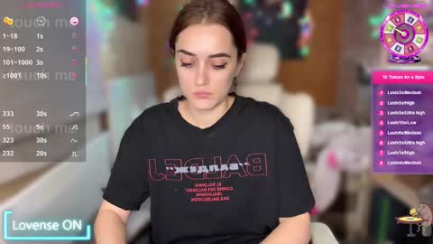 Queen of Pain online show from March 4, 1:23 am