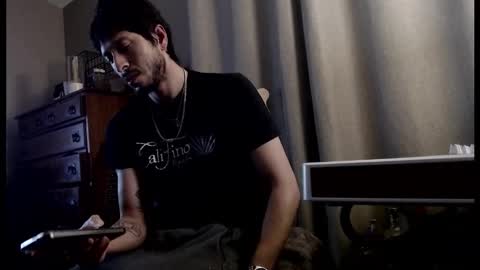 Sk8wave online show from December 5, 11:30 am