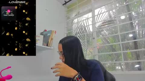 psique_naughty2 online show from March 12, 6:22 pm