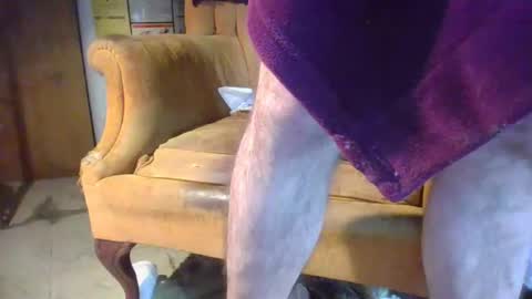 Snapshot of pspee313 chatting on January 17, 11:04 am pspee313 online show from January 17, 11:04 am