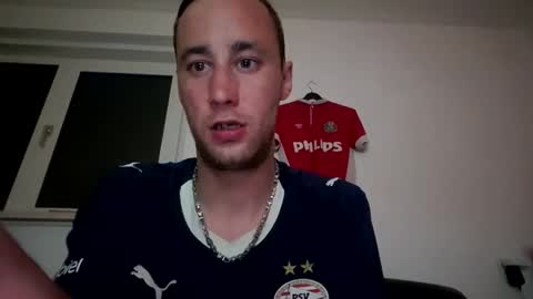 Mikey online show from April 12, 1:10 am