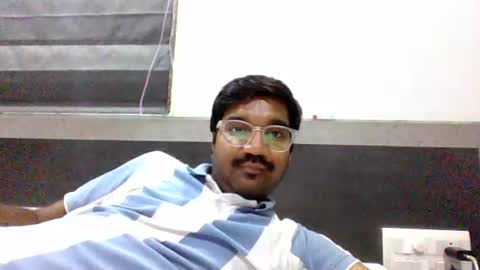 Snapshot of ptl1711 chatting on May 28, 5:10 pm ptl1711 online show from May 28, 5:10 pm