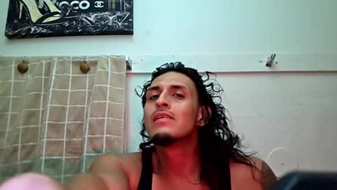 Snapshot of ptownazlatino chatting on August 8, 10:28 am Bobby boi online show from August 8, 10:28 am
