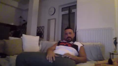 Snapshot of publicnakedtom chatting on September 27, 3:44 am publicnakedtom online show from September 27, 3:44 am