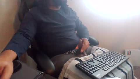 puhcwhisperer online show from December 19, 7:29 pm