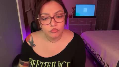 Pumpkin bunny online show from April 26, 4:32 am