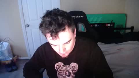 pumpkin_smash69 online show from March 4, 11:27 am